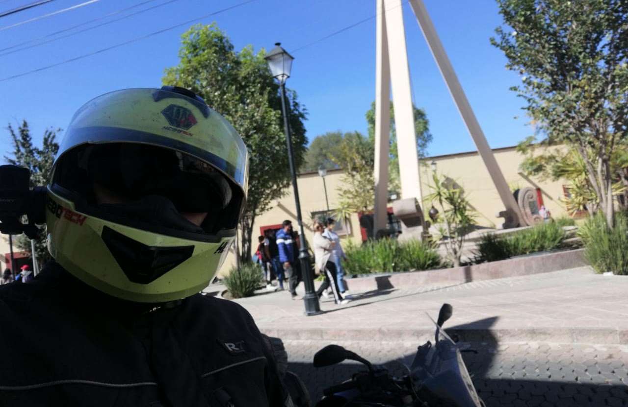 Motociclista en el centro del país, Querétaro